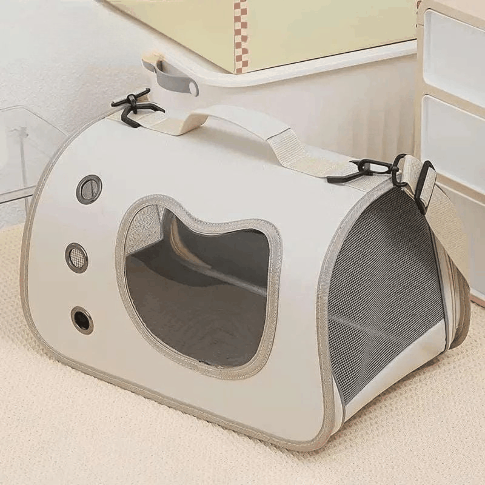 Pawluxe™ AirFlow Pet Carrier