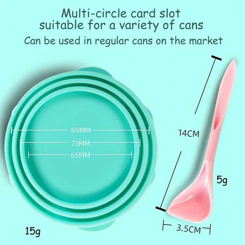 PawSeal 2-in-1 pet can cover and spoon in food-grade silicone with cat paw design for airtight sealing and scooping canned pet food