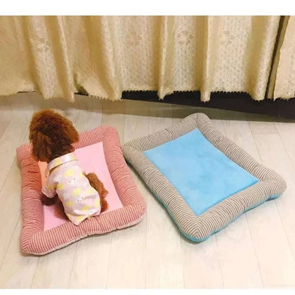 Pink and blue striped cooling pad beds for dogs and cats made of breathable 100% cotton ice silk material